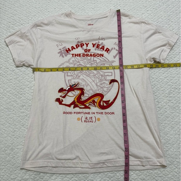 Disney Mulan Year Of The Dragon T Shirt Cream Color Women's Size XL - Picture 3 of 5